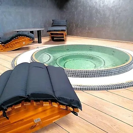 Lodge Hotel & Spa Les Voiles Du Grand Large Meyzieu