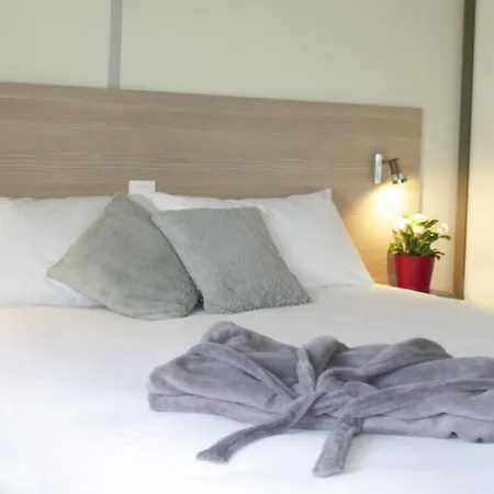 Resort De Plein Air Les Voiles Du Grand Large 3*